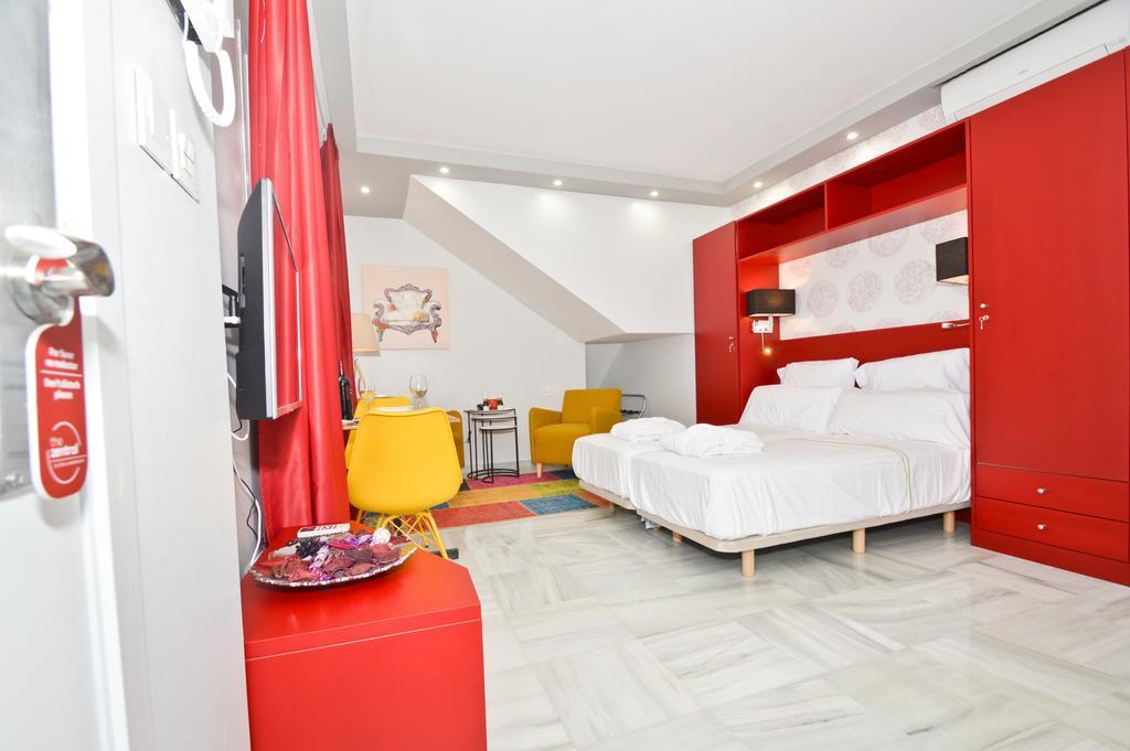 The Zentral Arenal Suites Siviglia Esterno foto