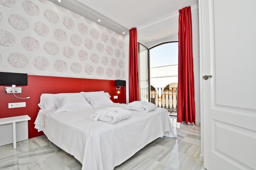 The Zentral Arenal Suites Siviglia Esterno foto