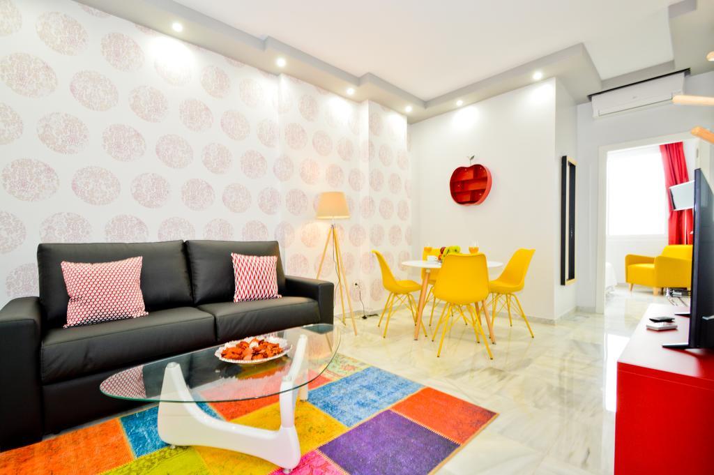 The Zentral Arenal Suites Siviglia Esterno foto